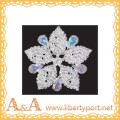 Custom and beautiful, flower pin crystal brooch